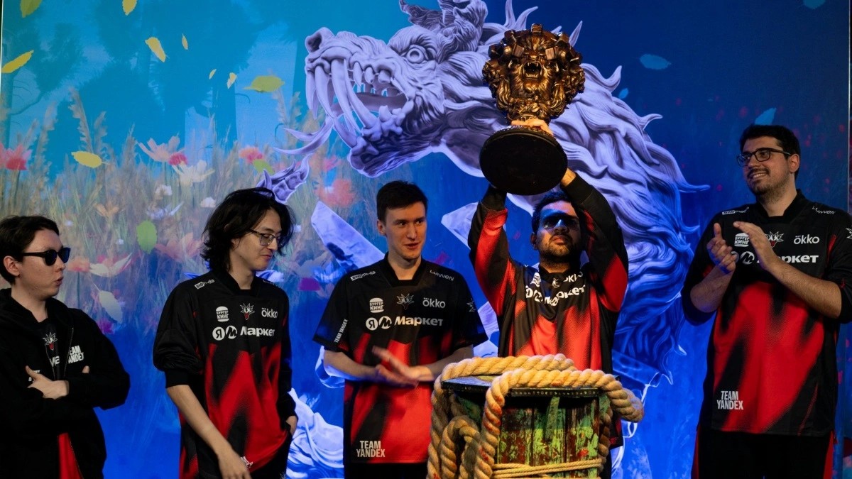 PGL Wallachia Season 9のタイトルを祝うTeam Yandexの選手たち