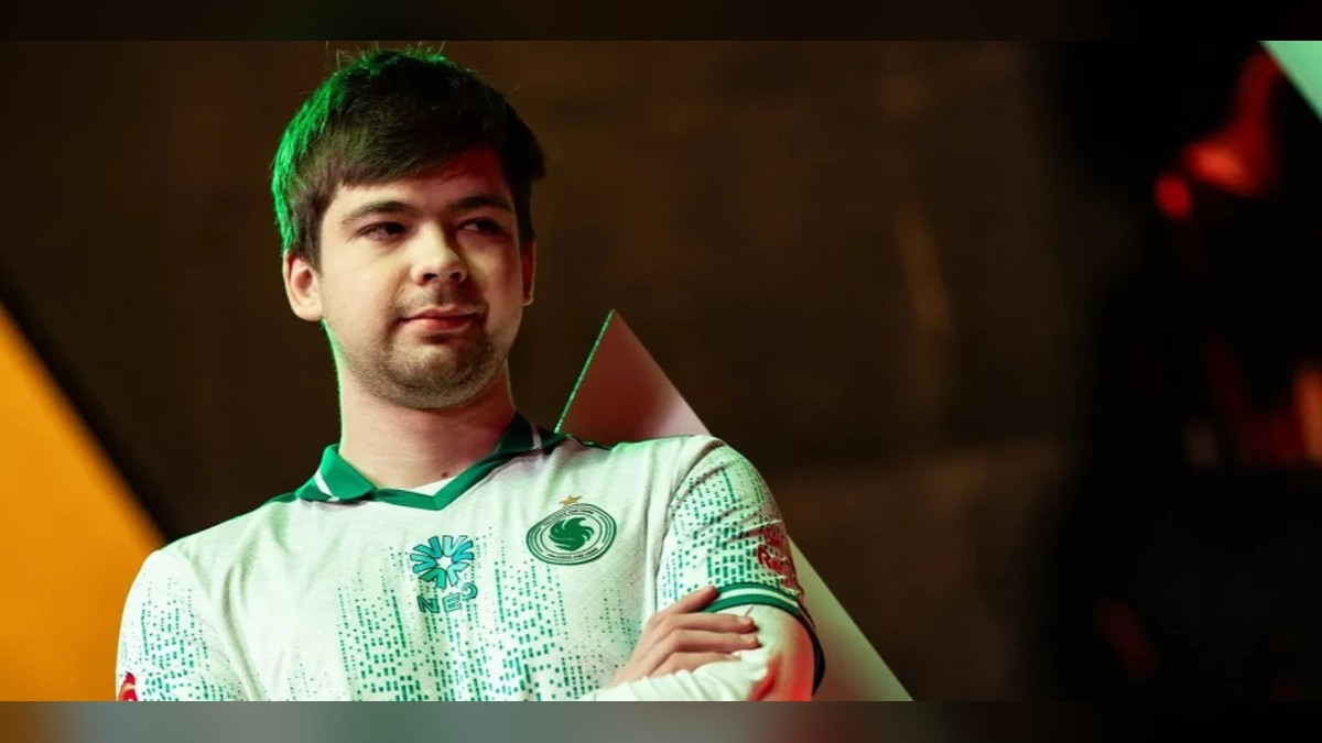Malr1ne auf einer professionellen Dota 2-Bühne