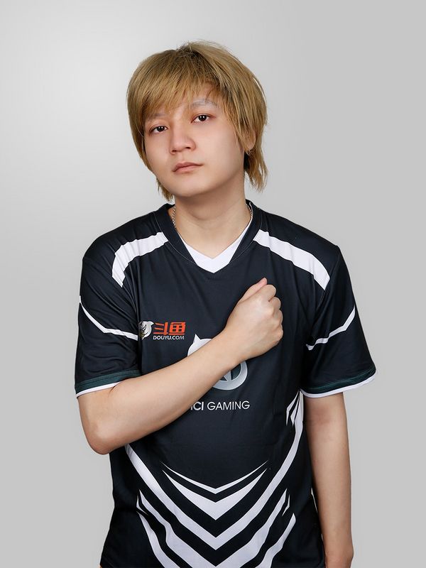 Yang, the new Team Tidebound offlaner