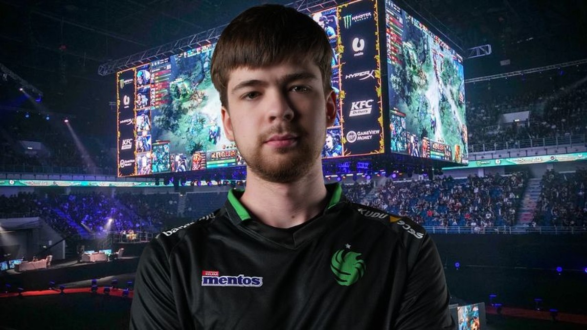 Archive portrait of Malr1ne at a Dota 2 tournament
