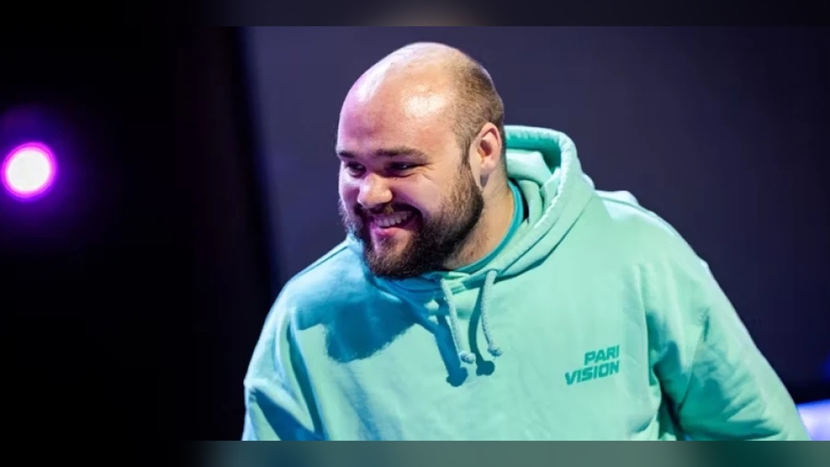 No[o]ne in a PARIVISION team hoodie
