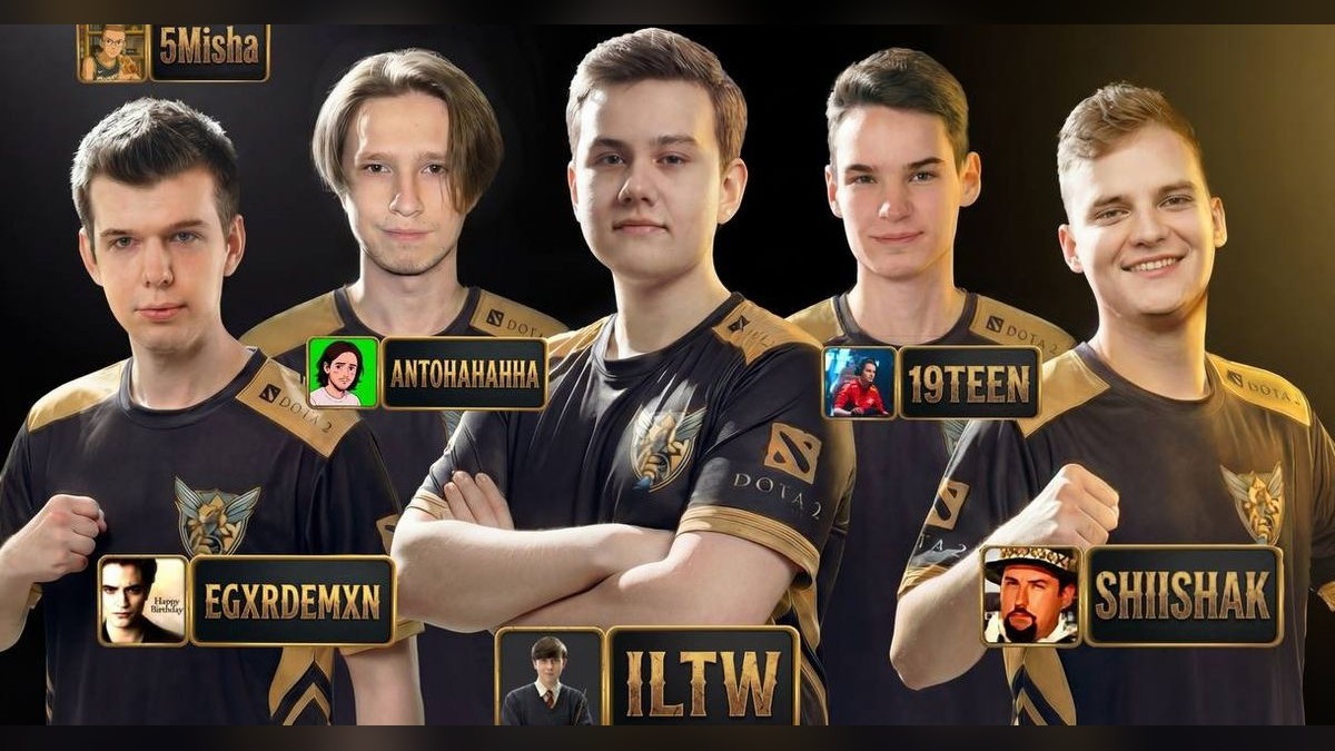 Shiishak with his Dota 2 media team