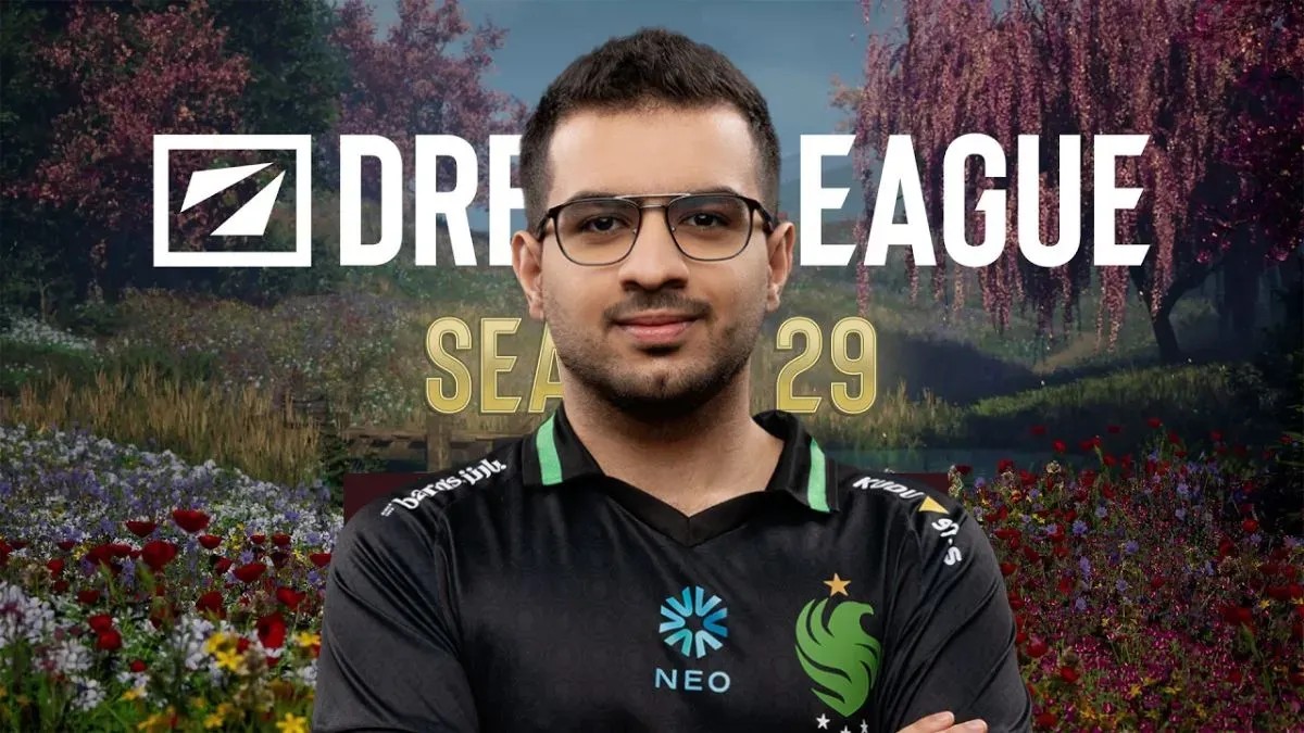 Archive photo of ATF, now Team Yandex's offlaner, at a previous Dota 2 event